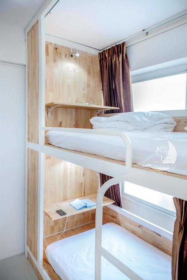 Railway Park Hostel Chiang Mai Zewnętrze zdjęcie