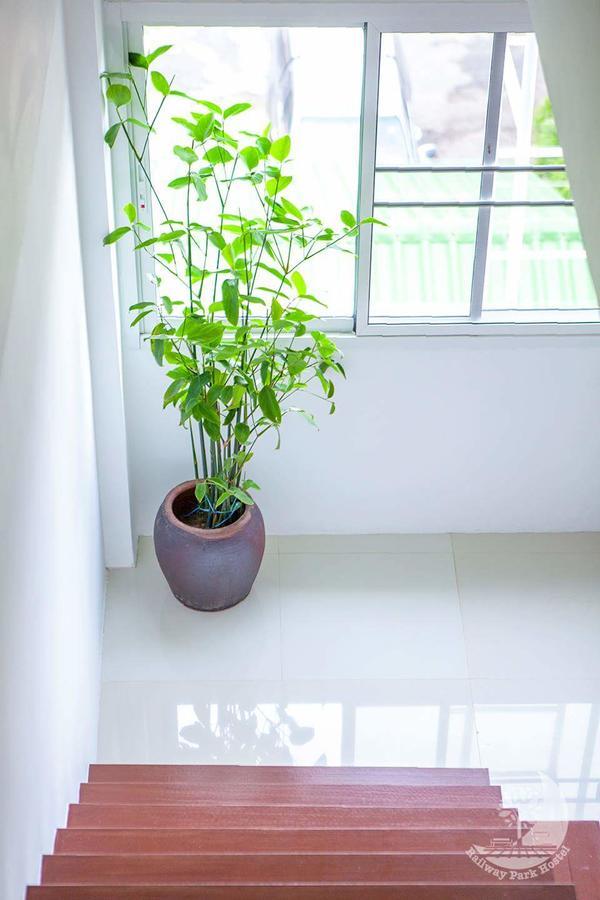 Railway Park Hostel Chiang Mai Zewnętrze zdjęcie